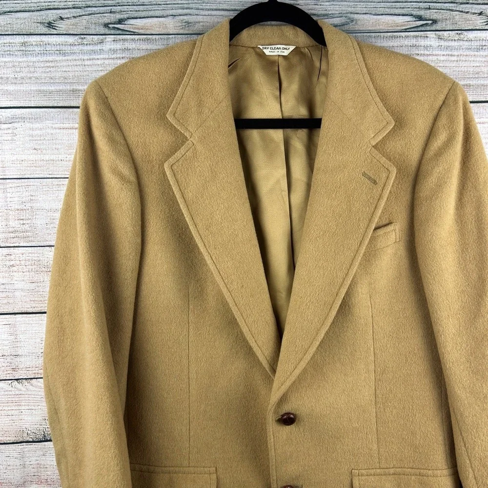 Men's‎ Tan 100% Camel Hair Blazer Jacket – Classic Two-Button Style